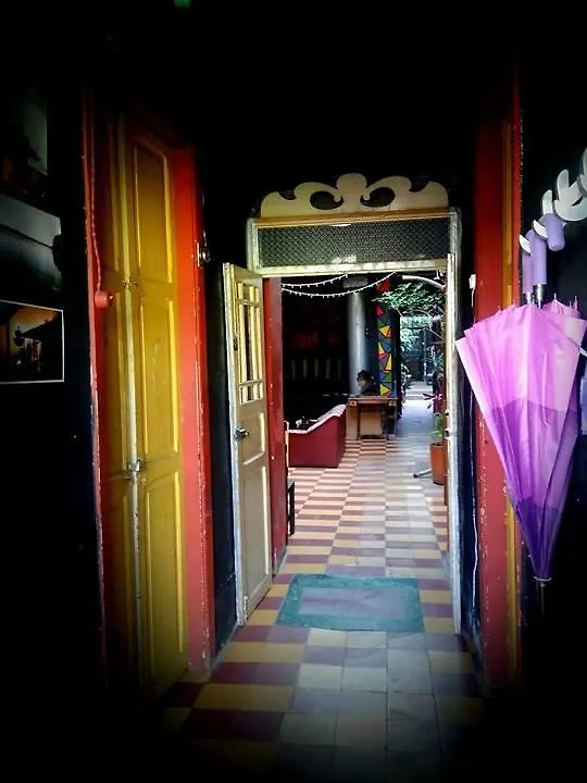 Homestay Casa De La Luna Apartment Medellin
