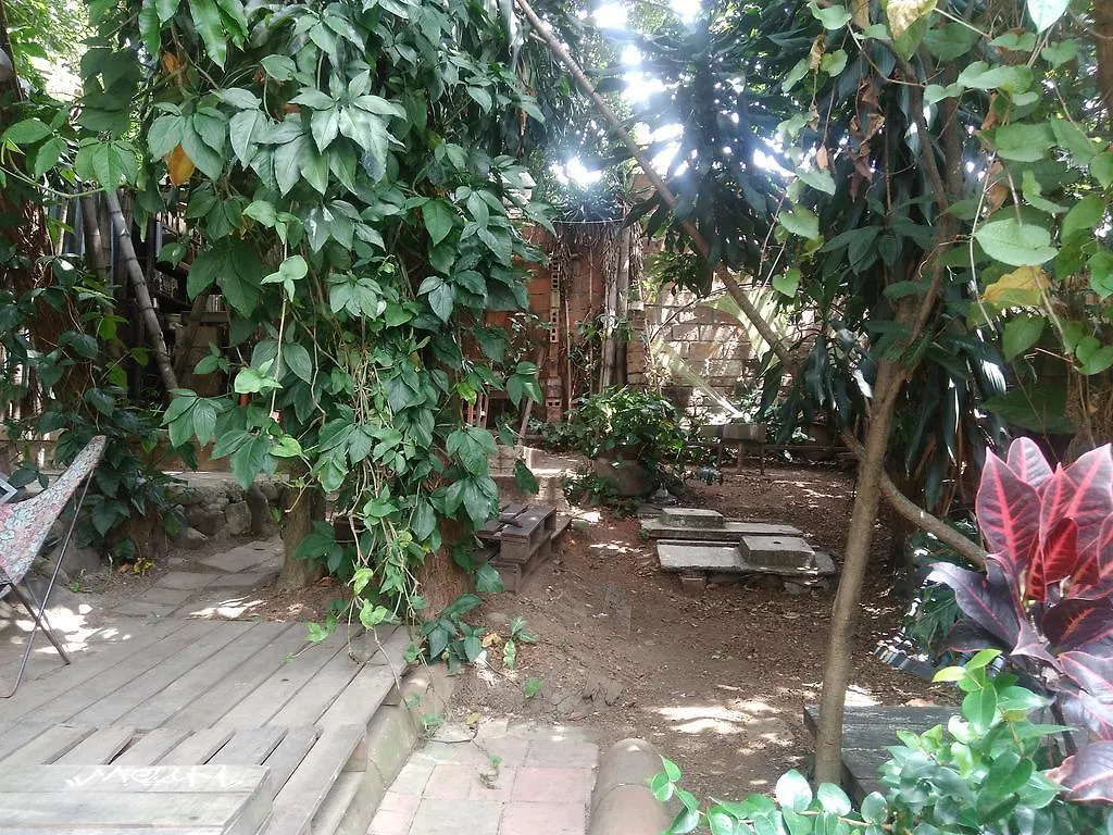 Casa De La Luna Apartment Medellin Homestay